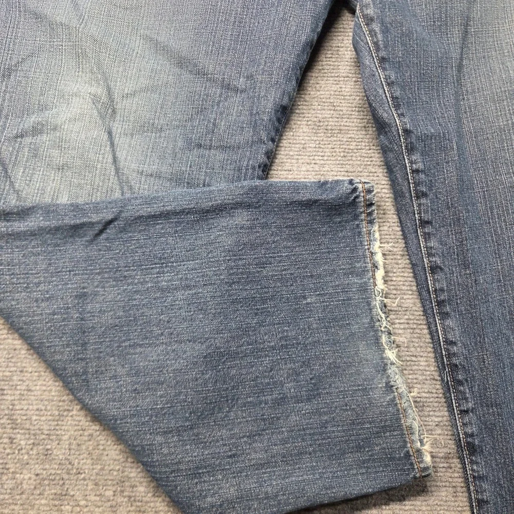 Lucky Brand Dungarees Mens 40x29 Classic Fit Blue Denim Jeans Medium Wash